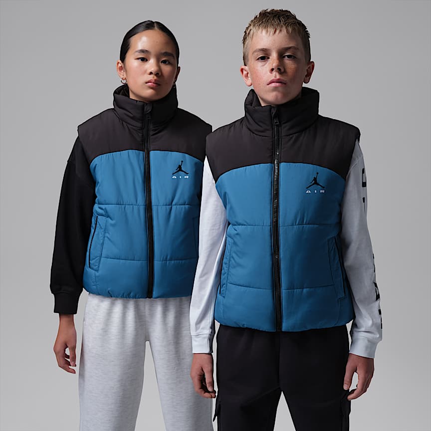 Jordan Older Kids' Brooklyn Graphic Puffer Jacket. Nike LU